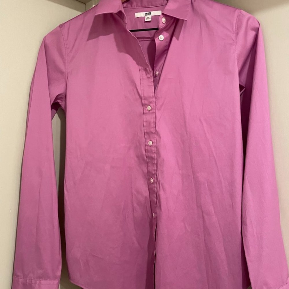 UNIQLO Womens Button Up Purple Blouse size XS